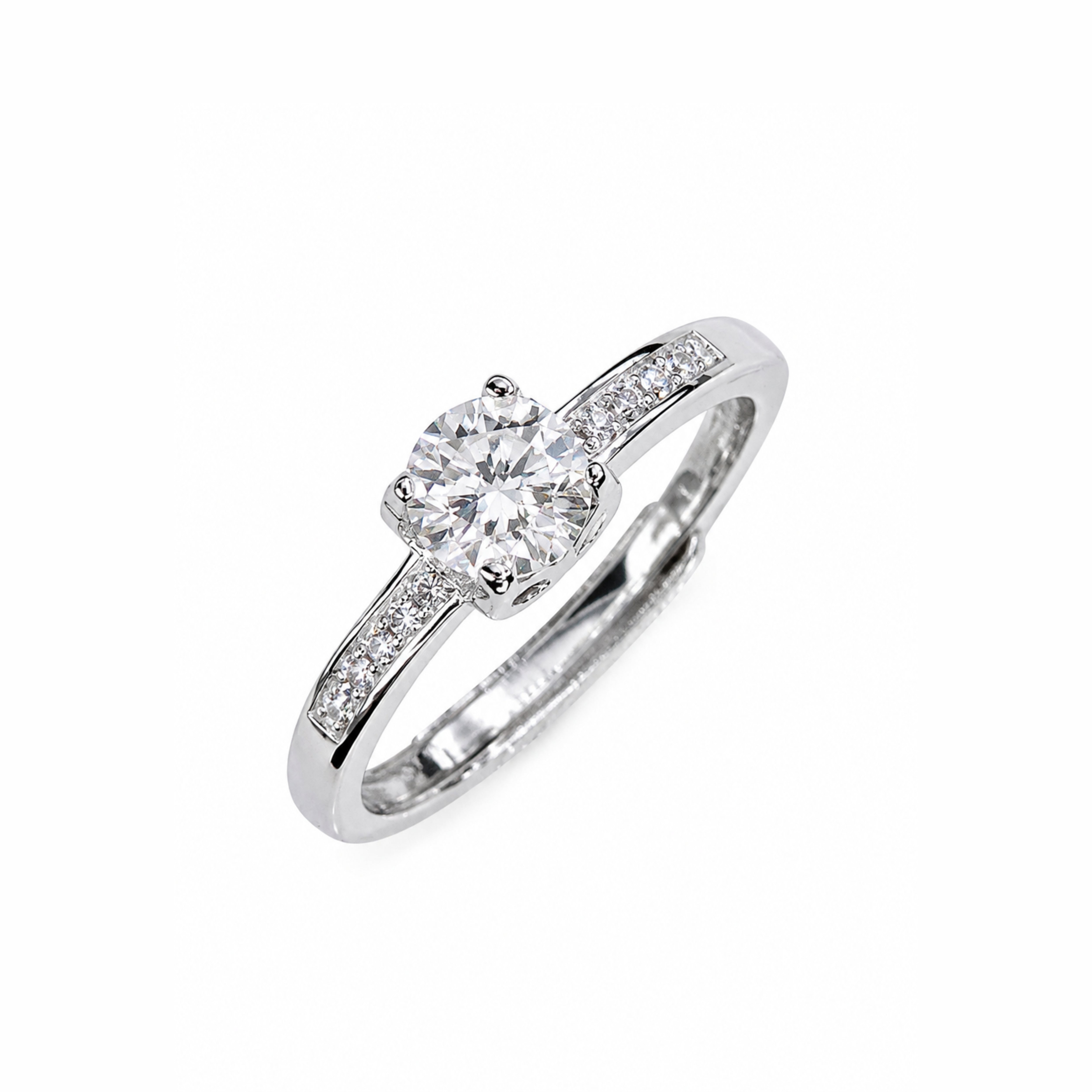 Ring Moissanite